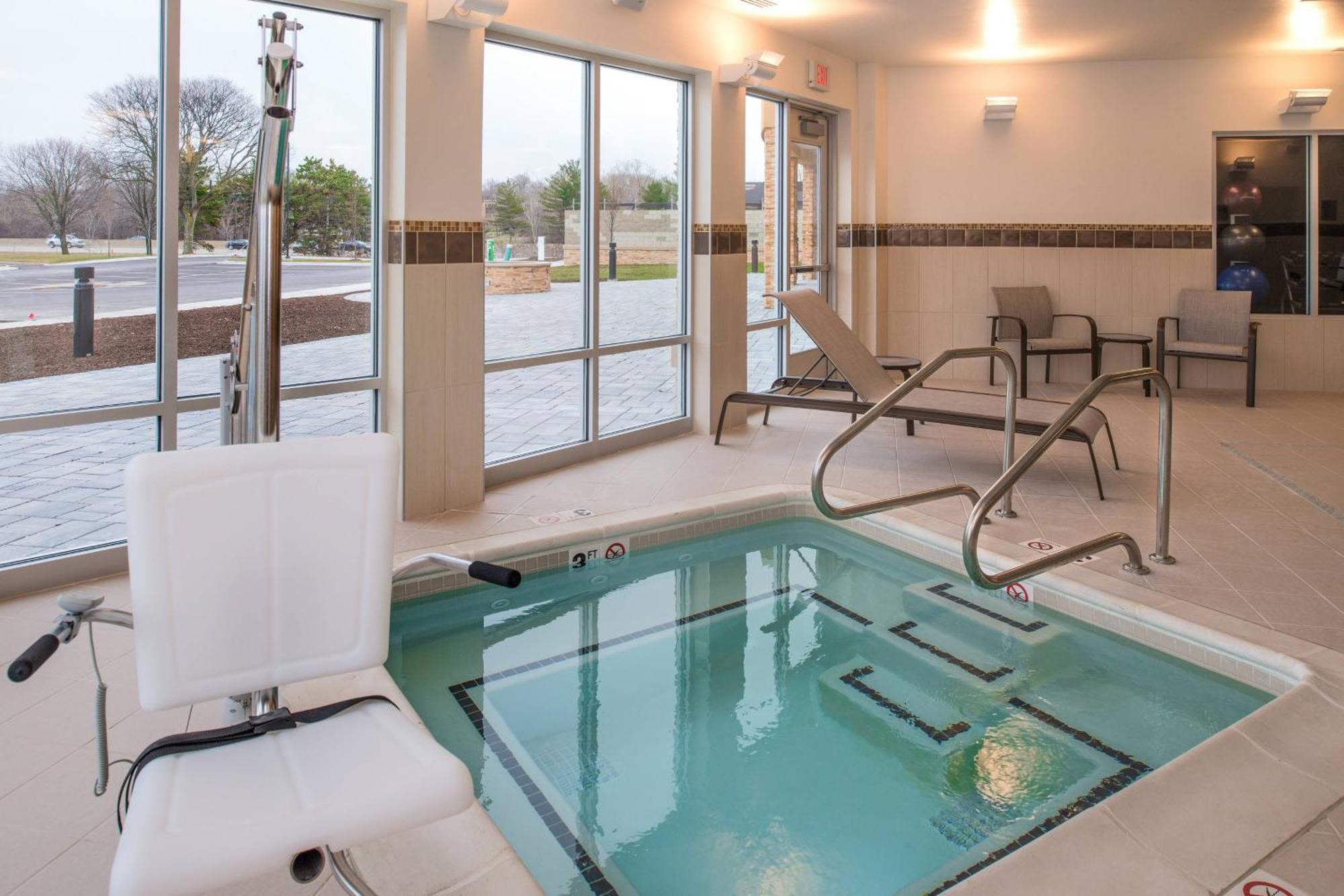 Courtyard By Marriott Detroit Farmington 3* Farmington Hills
