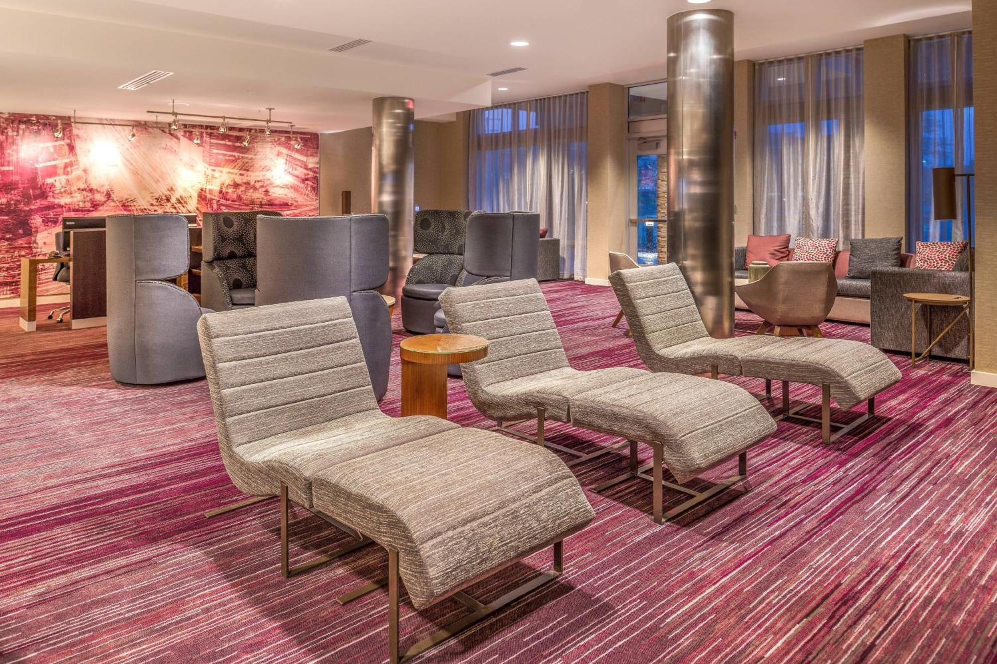 Courtyard By Marriott Detroit Farmington 3*
